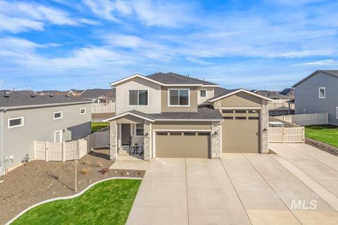 1218 Stirling Meadows Ct Middleton ID 83644