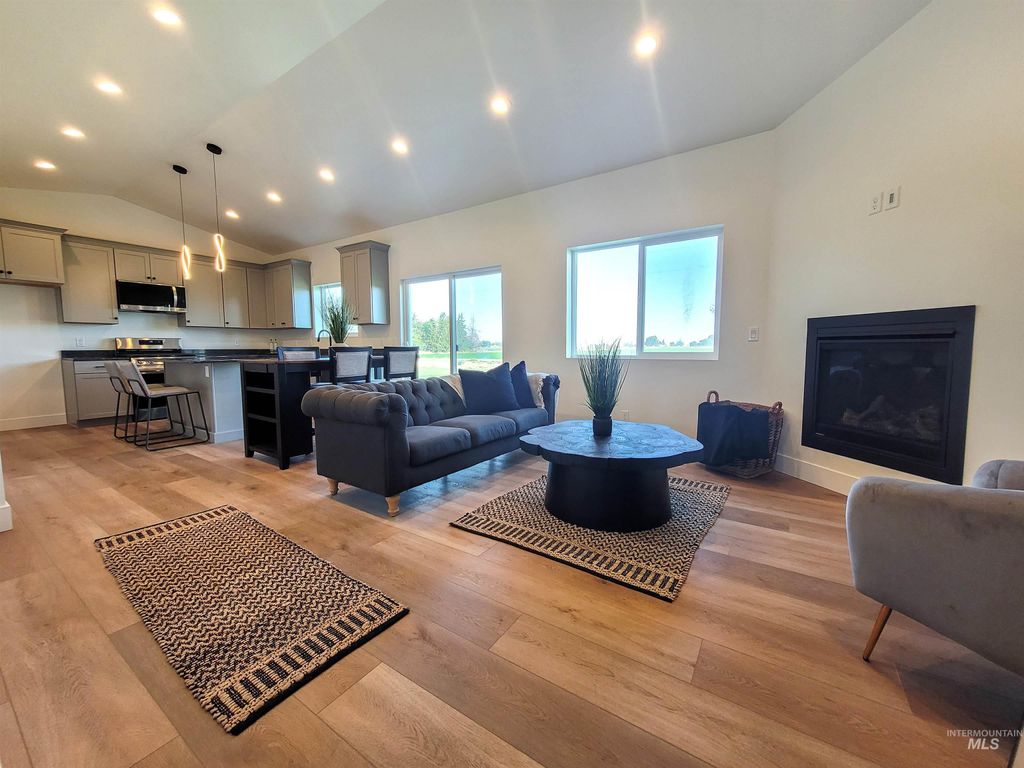 Photo of 1519 Belle Drive, Rupert, ID 83350 (MLS # 98978013)