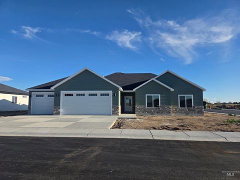 Photo of 1519 Belle Drive, Rupert, ID 83350 (MLS # 98978013)