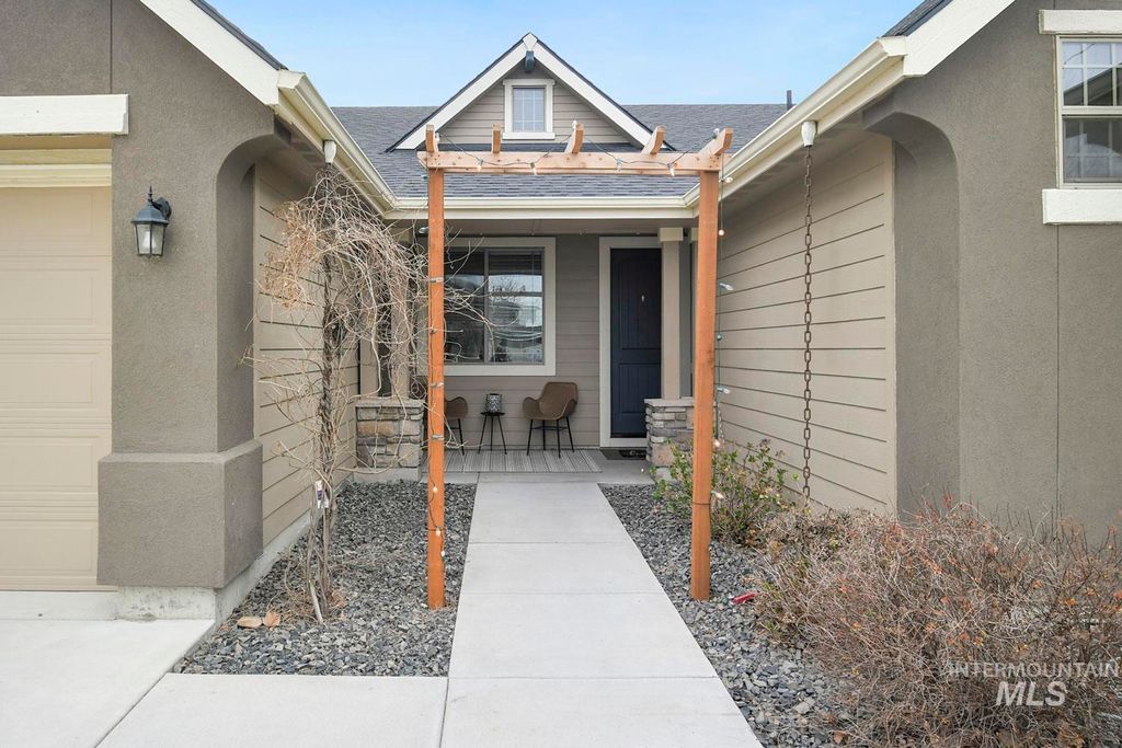 Photo of 1288 Big Horn Court, Middleton, ID 83644 (MLS # 98979943)