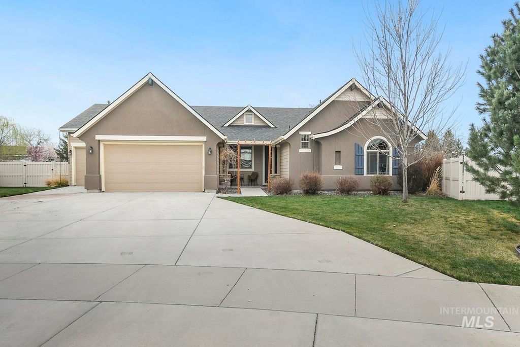 Photo of 1288 Big Horn Court, Middleton, ID 83644 (MLS # 98979943)