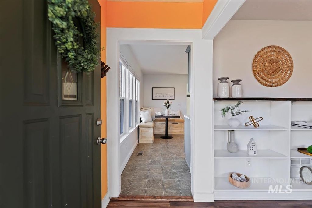 Photo of 3111 Palouse St, Boise, ID 83705 (MLS # 98974522)