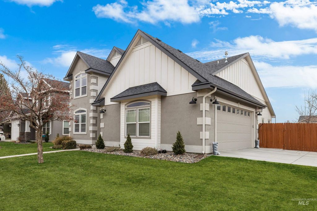 Photo of 12639 W Huntly Dr, Boise, ID 83709 (MLS # 98978283)