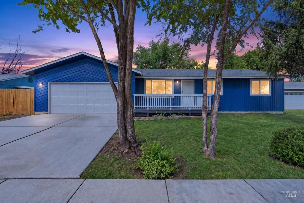 Photo of 11856 W Race St, Boise, ID 83713 (MLS # 99000709)