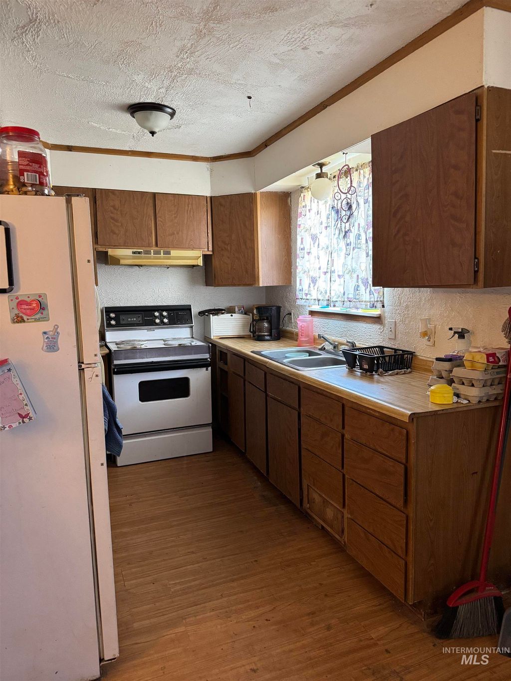 Photo of 4400 Jet Stream Dr, Mountain Home, ID 83647 (MLS # 98952756)