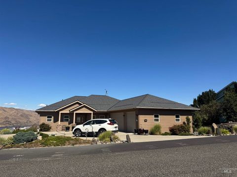 2460 Valleyview Drive Clarkston WA 99403