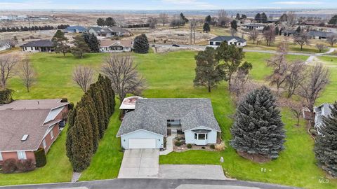 Photo of 138 Seminole Cir, Jerome, ID 83338 (MLS # 98971953)