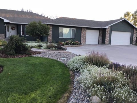 Photo of 2450 Julie Lane, Twin Falls, ID 83301 (MLS # 98969562)