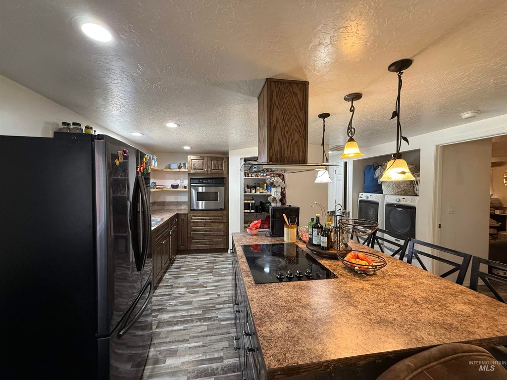 Photo of 110 N 7th St, Parma, ID 83660 (MLS # 99003372)