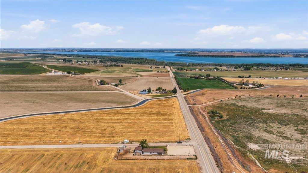Photo of 10491 Farner Rd, Nampa, ID 83686 (MLS # 98987892)