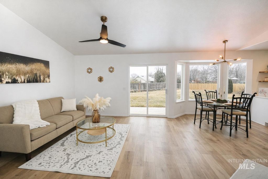 Photo of 4415 S Silverwood Pl, Boise, ID 83716 (MLS # 98973087)