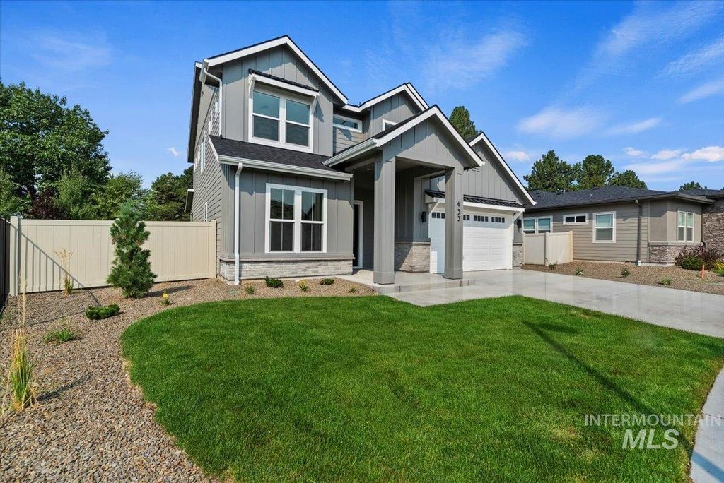 Photo of 453 N Hiltonhead Way, Eagle, ID 83616 (MLS # 98963430)