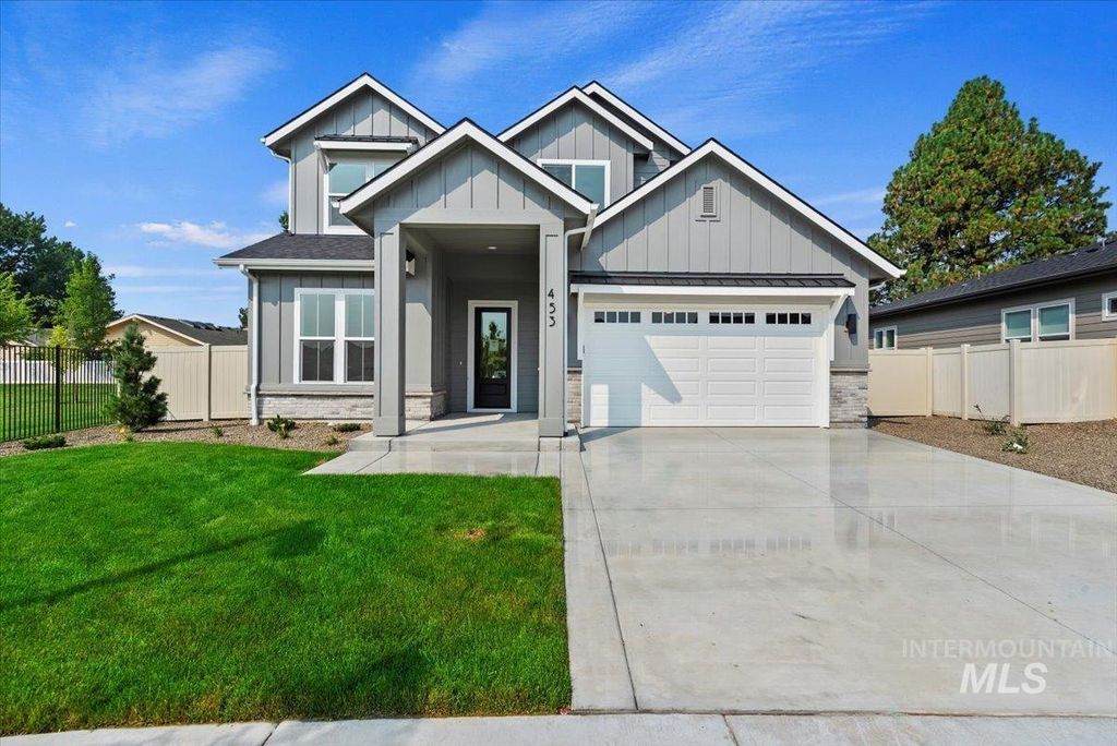 Photo of 453 N Hiltonhead Way, Eagle, ID 83616 (MLS # 98963430)
