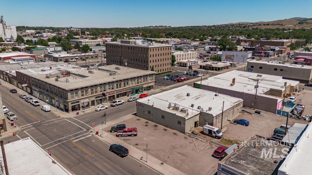 310 E Center St