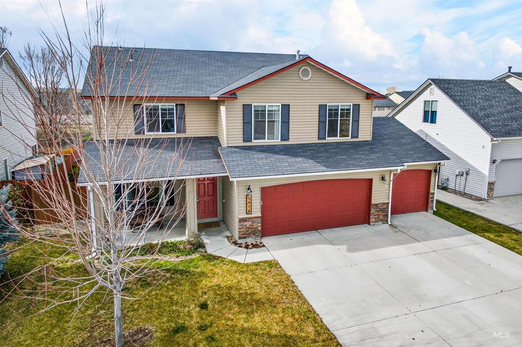 Photo of 5414 Barkley Way, Caldwell, ID 83607 (MLS # 98974671)