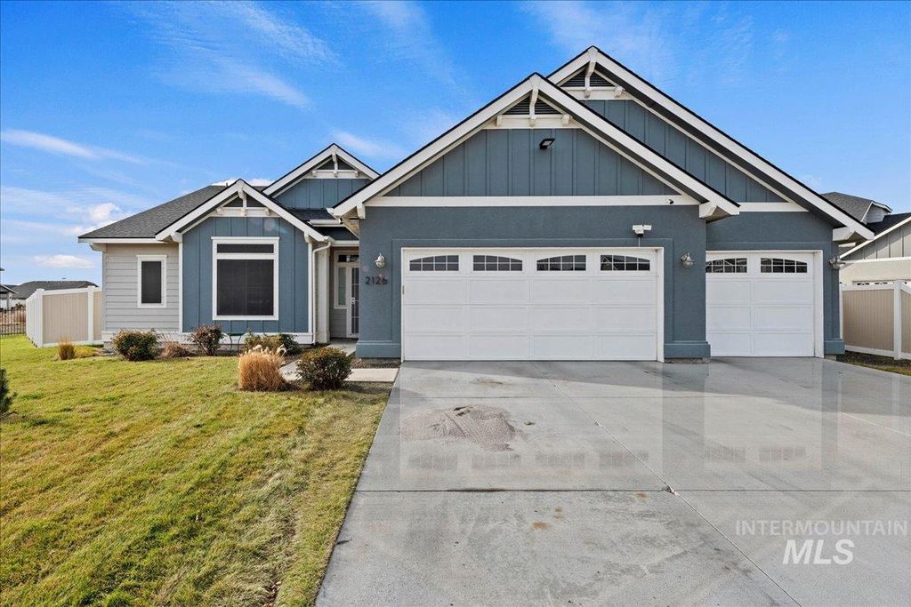 Photo of 2126 W Pine Creek Drive, Nampa, ID 83686 (MLS # 98975849)