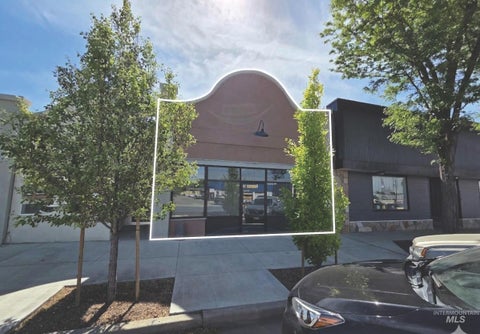 Photo of 426 S Main Ave, Twin Falls, ID 83301 (MLS # 98995474)