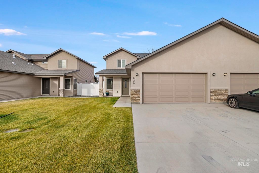 Photo of 820 Jack Ave, Jerome, ID 83338 (MLS # 98961316)