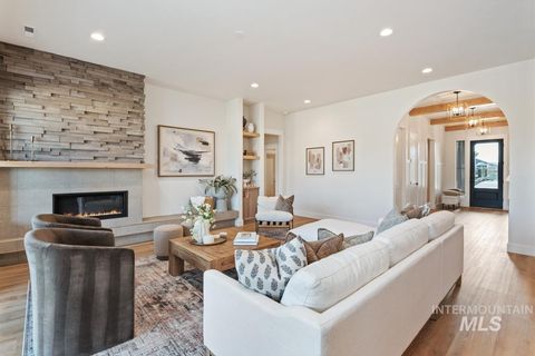 Photo of 7168 E Chicken Hawk Loop, Nampa, ID 83686 (MLS # 98974554)