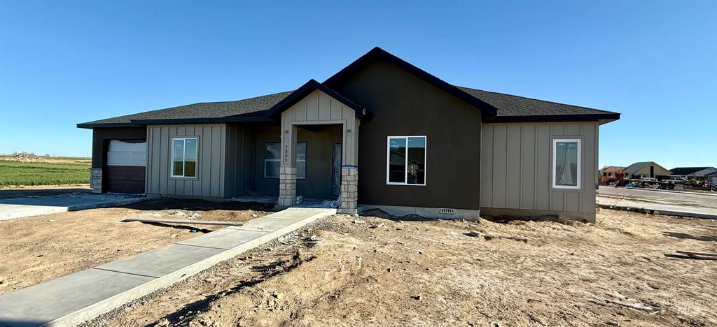 Photo of 1331 E 19th Ave #Lot 4 Block 9, Jerome, ID 83338 (MLS # 98981044)