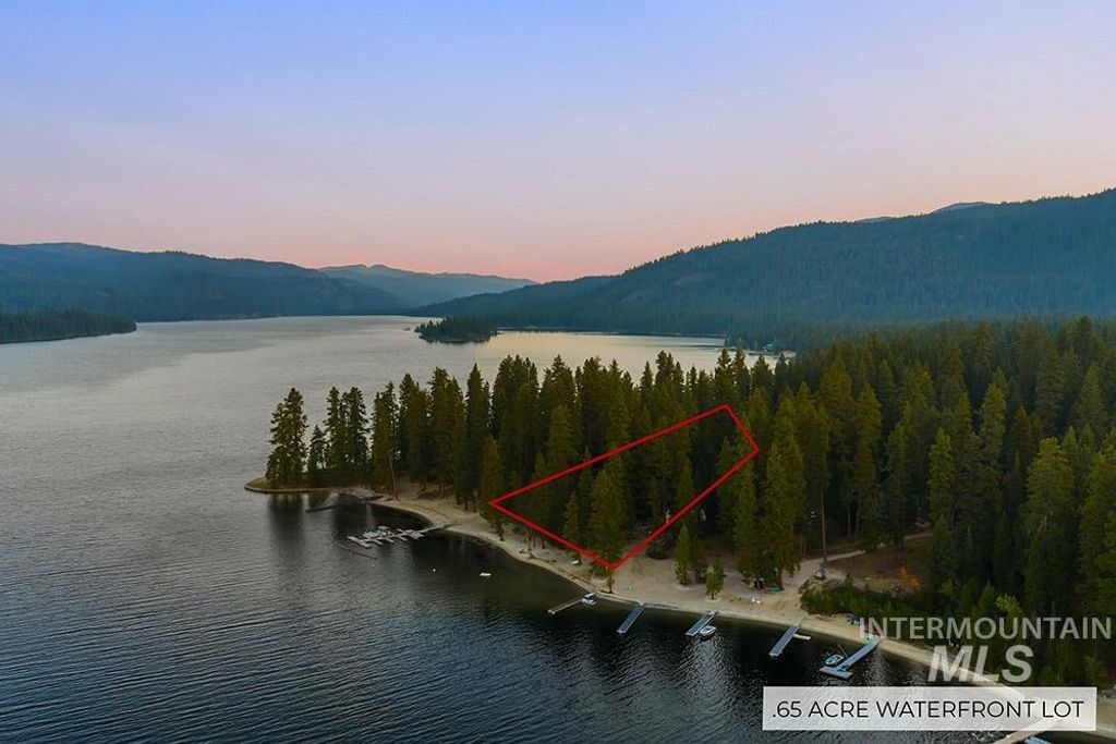 Photo of 1339 Beach Way, McCall, ID 83638 (MLS # 98963908)