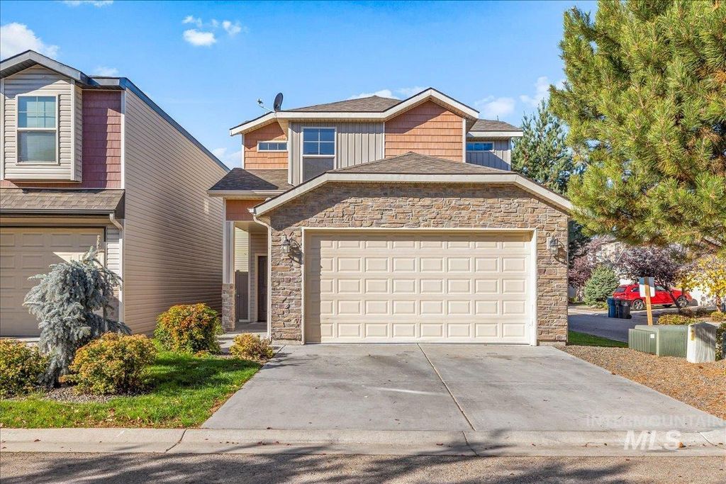 Photo of 531 S Pine Island Ln, Boise, ID 83709 (MLS # 98965564)