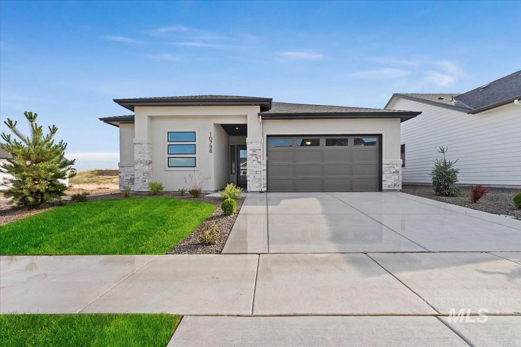 Photo of 7096 W Newton St, Eagle, ID 83616 (MLS # 98979403)