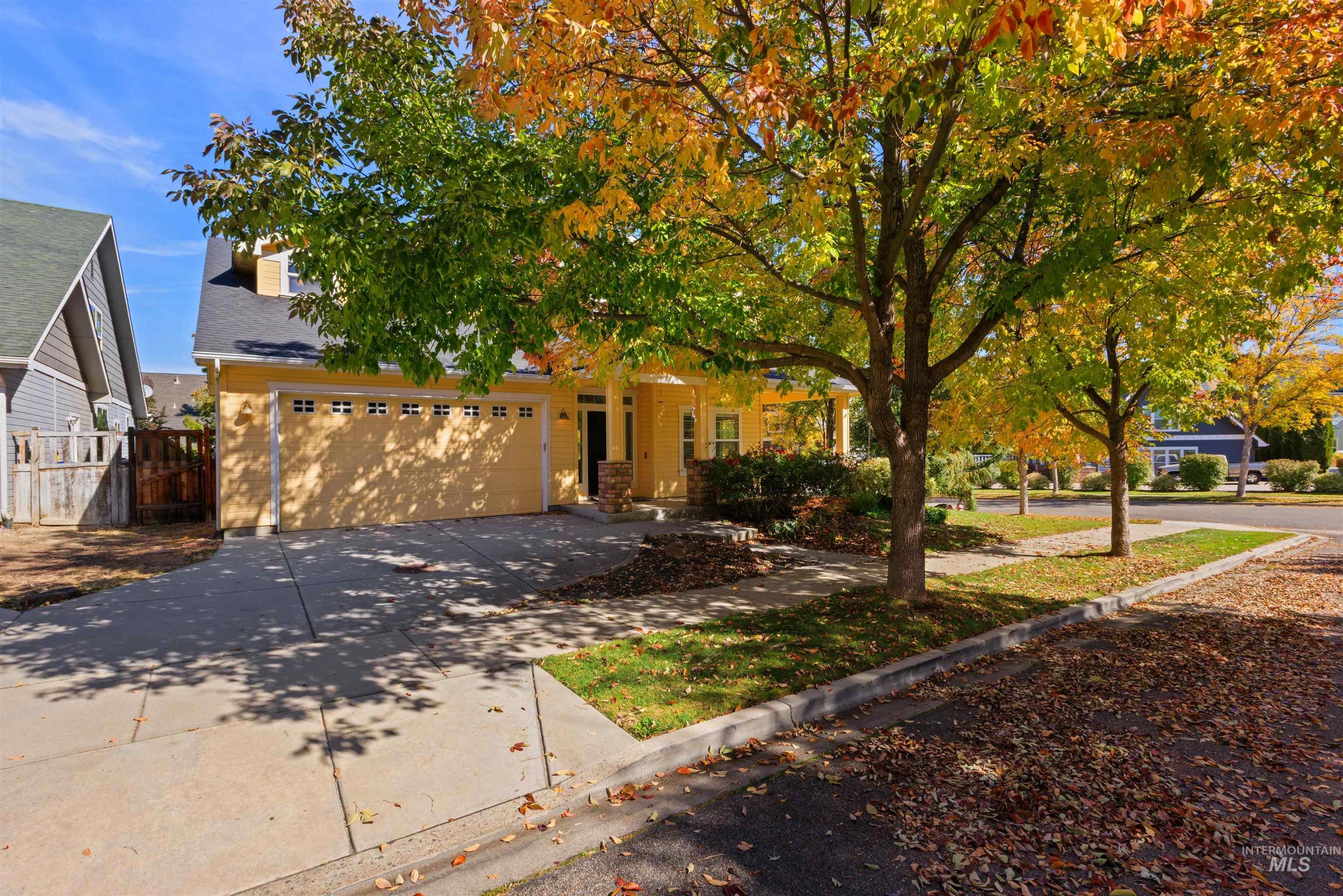 5426 W School Ridge Rd.