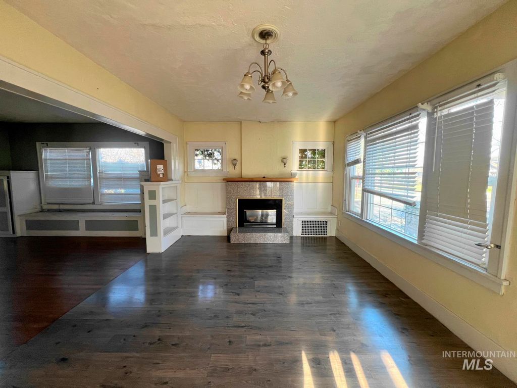 Photo of 1002 9th Street, Clarkston, WA 99403 (MLS # 98971069)