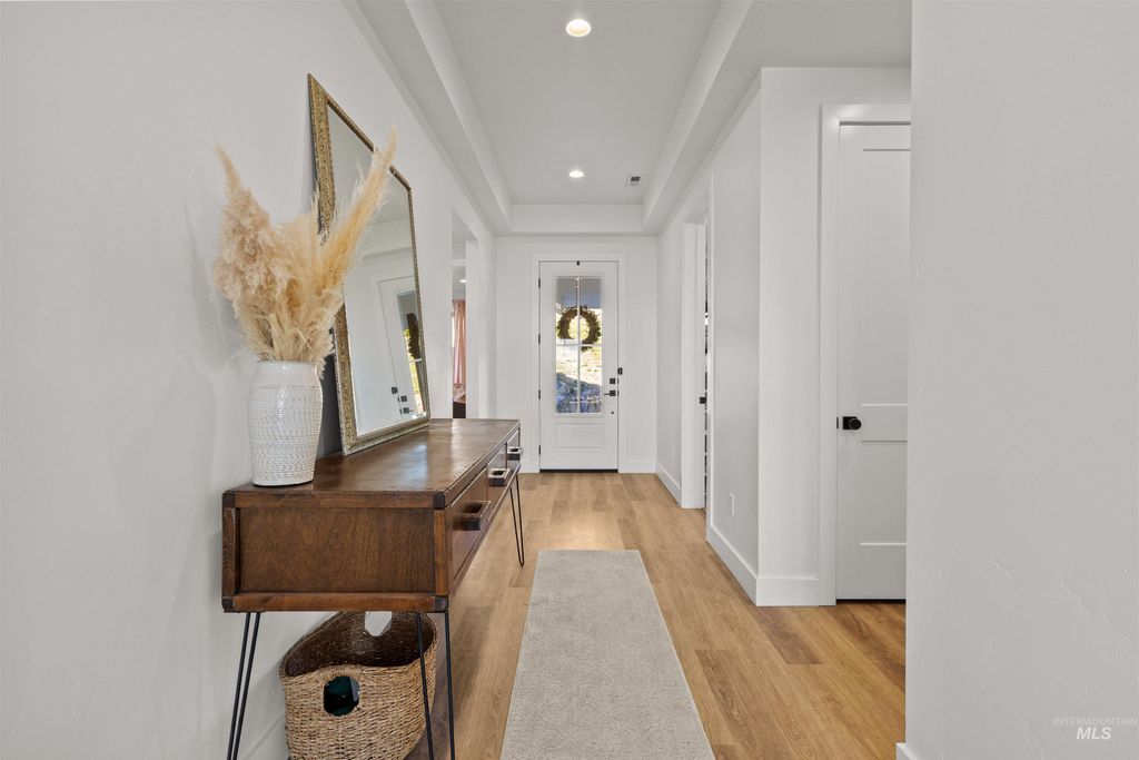 Photo of 23824 Garrett Ranch Way, Wilder, ID 83607 (MLS # 98965057)