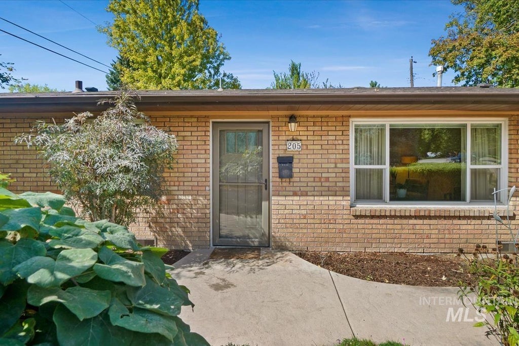Photo of 205 N Atlantic ST, Boise, ID 83706 (MLS # 99001279)