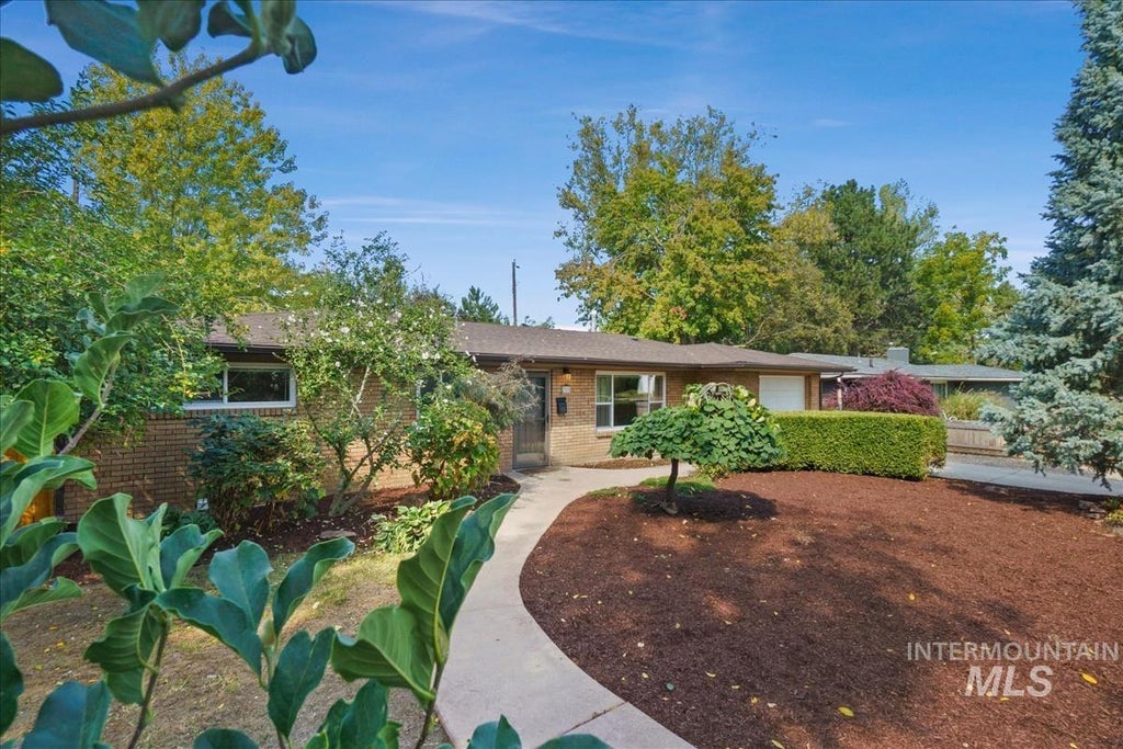 Photo of 205 N Atlantic ST, Boise, ID 83706 (MLS # 99001279)