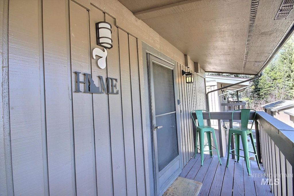 Photo of 1640 Davis Avenue #7, McCall, ID 83638 (MLS # 98981347)