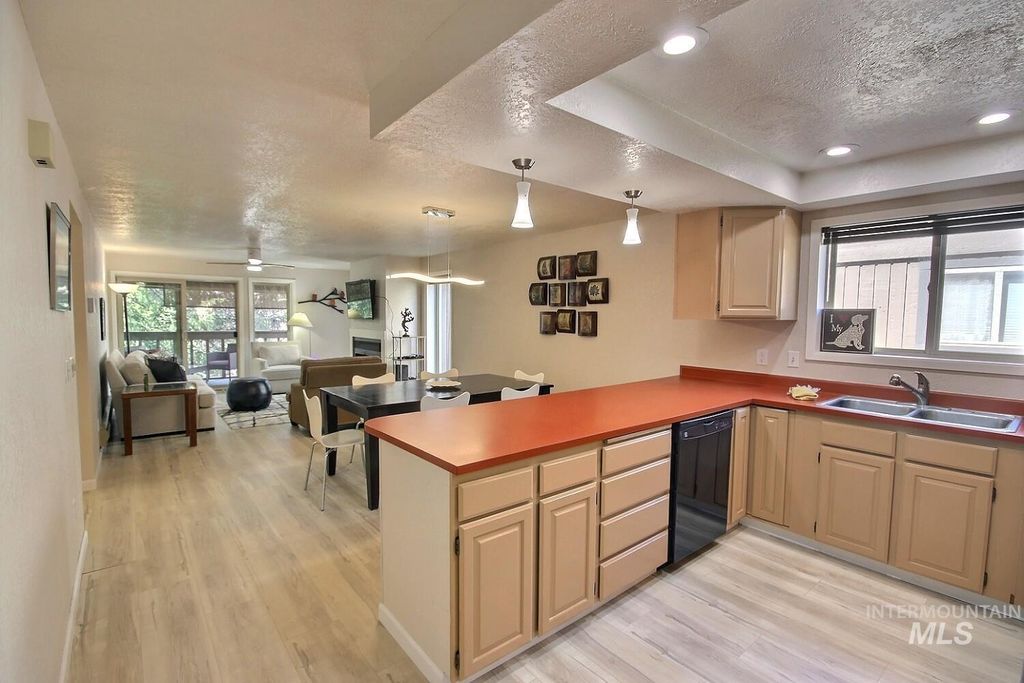 Photo of 1640 Davis Avenue #7, McCall, ID 83638 (MLS # 98981347)