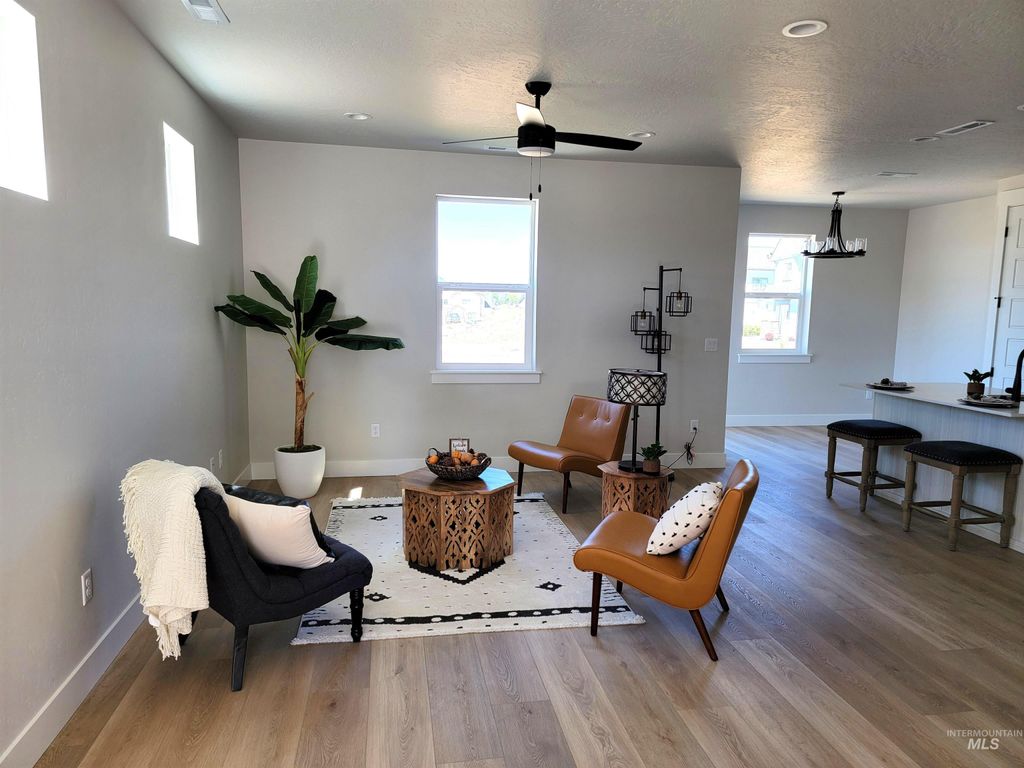 Photo of 980 E Odyssey St, Kuna, ID 83634 (MLS # 98973533)