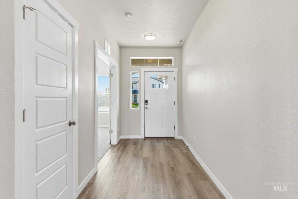 Photo of 8236 Conant St, Nampa, ID 83687 (MLS # 98966150)