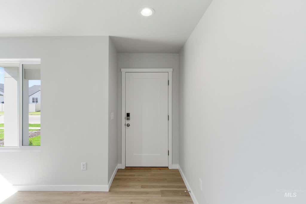 Photo of 3642 E Jamestown Dr, Nampa, ID 83686 (MLS # 98989392)