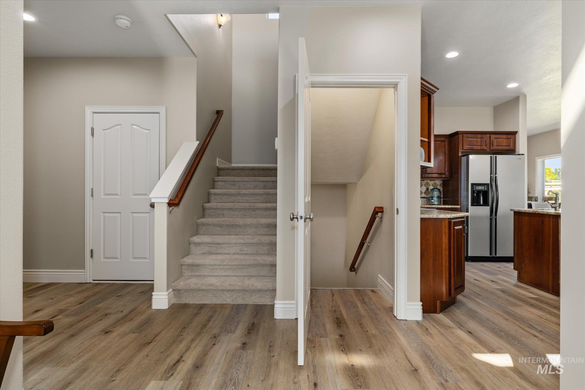 Your Country Haven awaits on this Hobby Farm! 5 bedroom 3.5 bath home – image 38