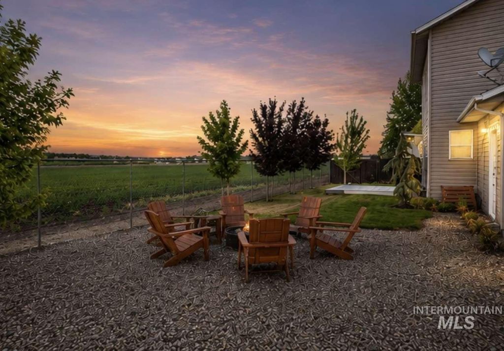 Photo of 917 Prevail Ct, Middleton, ID 83644 (MLS # 98988538)