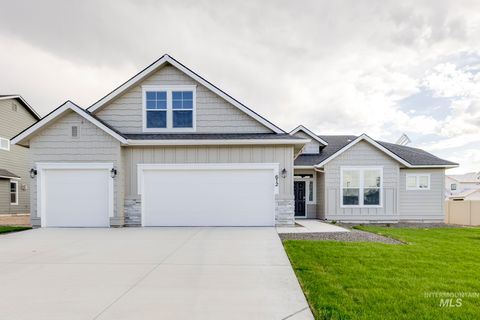 Photo of 3876 E Jamestown Dr, Nampa, ID 83686 (MLS # 98968414)