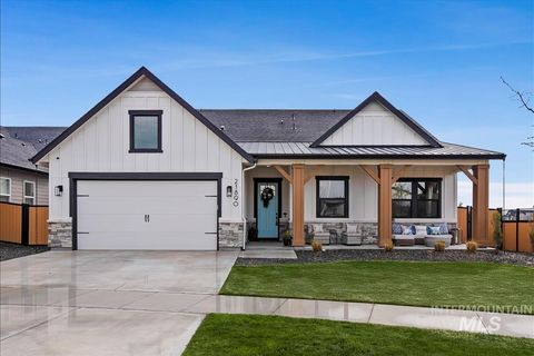 Photo of 21890 Paint Ave, Star, ID 83669 (MLS # 98979586)
