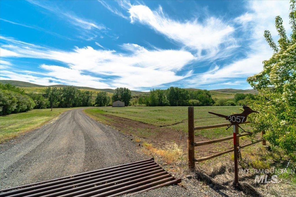 Photo of 3057 Hwy 71, Cambridge, ID 83610 (MLS # 98948466)