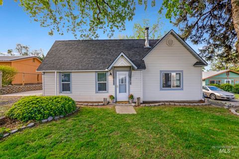 240 W Valley Rd Hagerman ID 83332