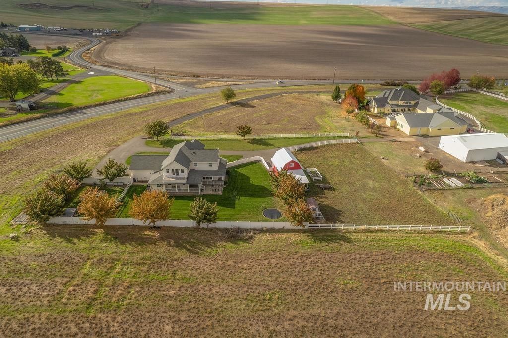Photo of 19809 Tammany Creek Rd, Lewiston, ID 83501 (MLS # 98957924)