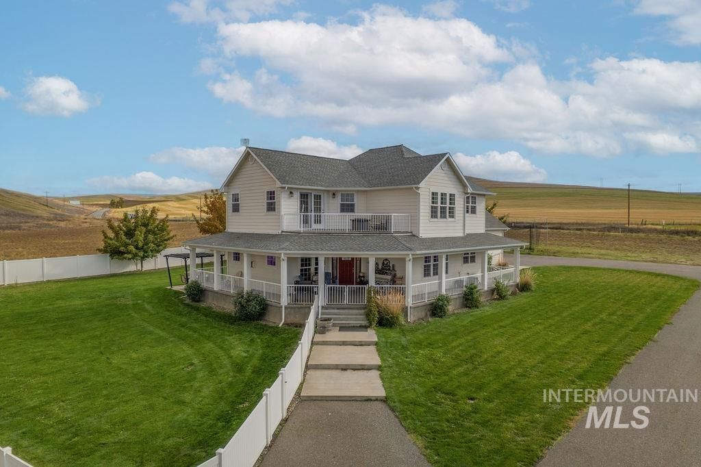 Photo of 19809 Tammany Creek Rd, Lewiston, ID 83501 (MLS # 98957924)