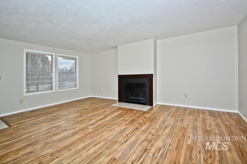 2011 S Colorado Ave
