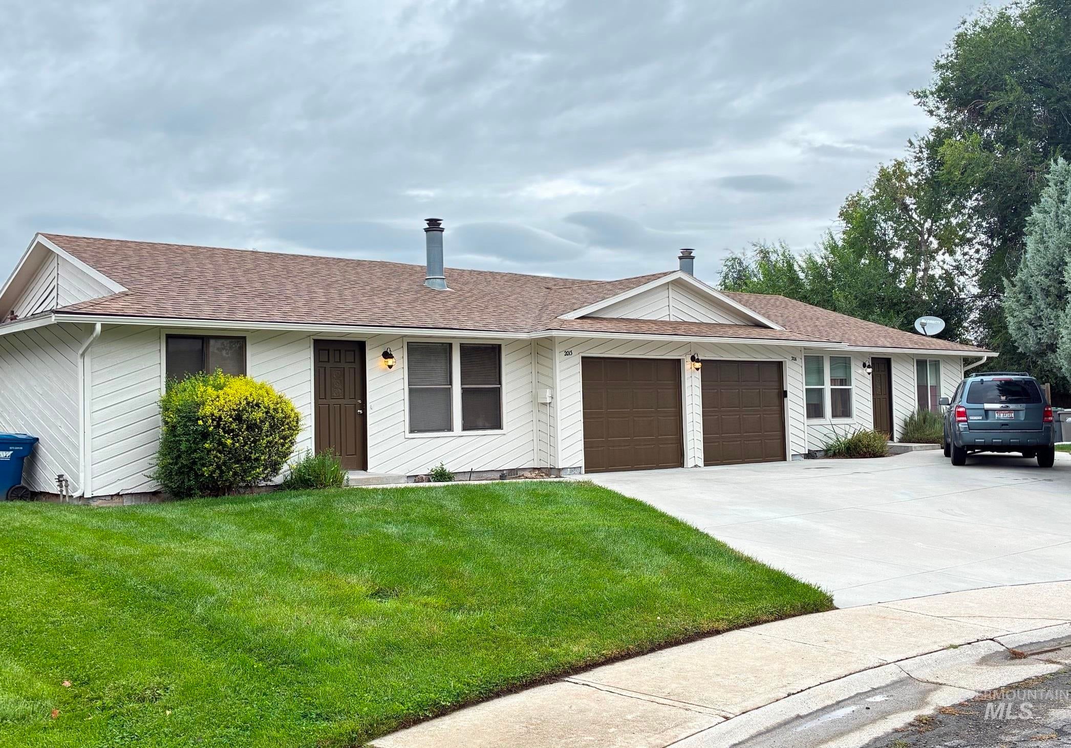 2011 S Colorado Ave