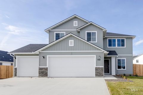 Photo of 1101 Grass Pond Ave, Middleton, ID 83644 (MLS # 98967528)