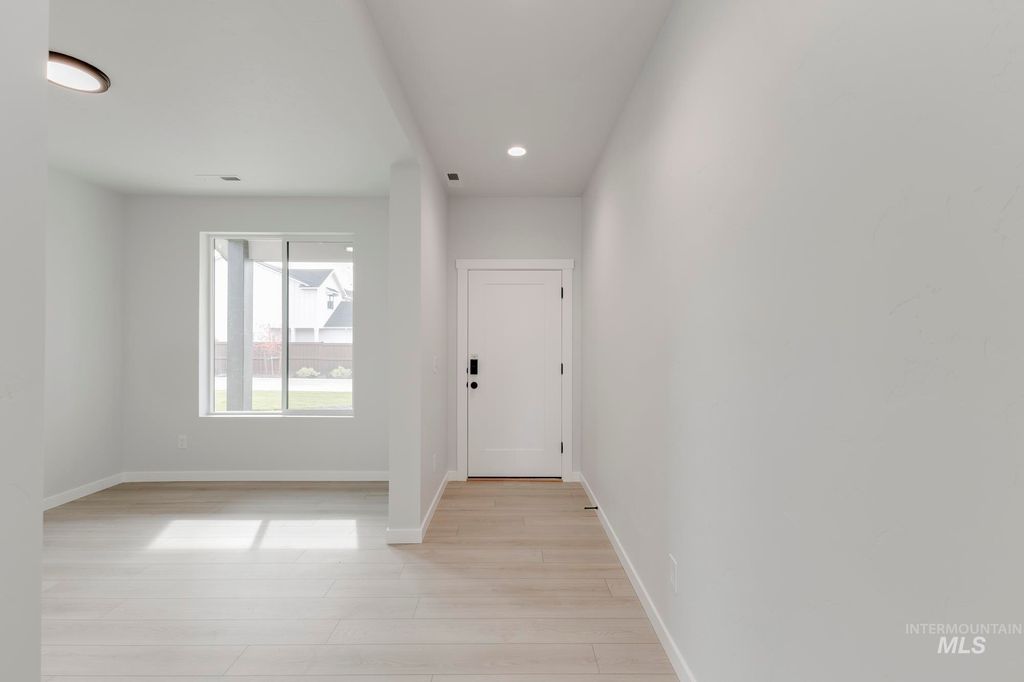 Photo of 3656 W Dover St, Meridian, ID 83642 (MLS # 98965249)