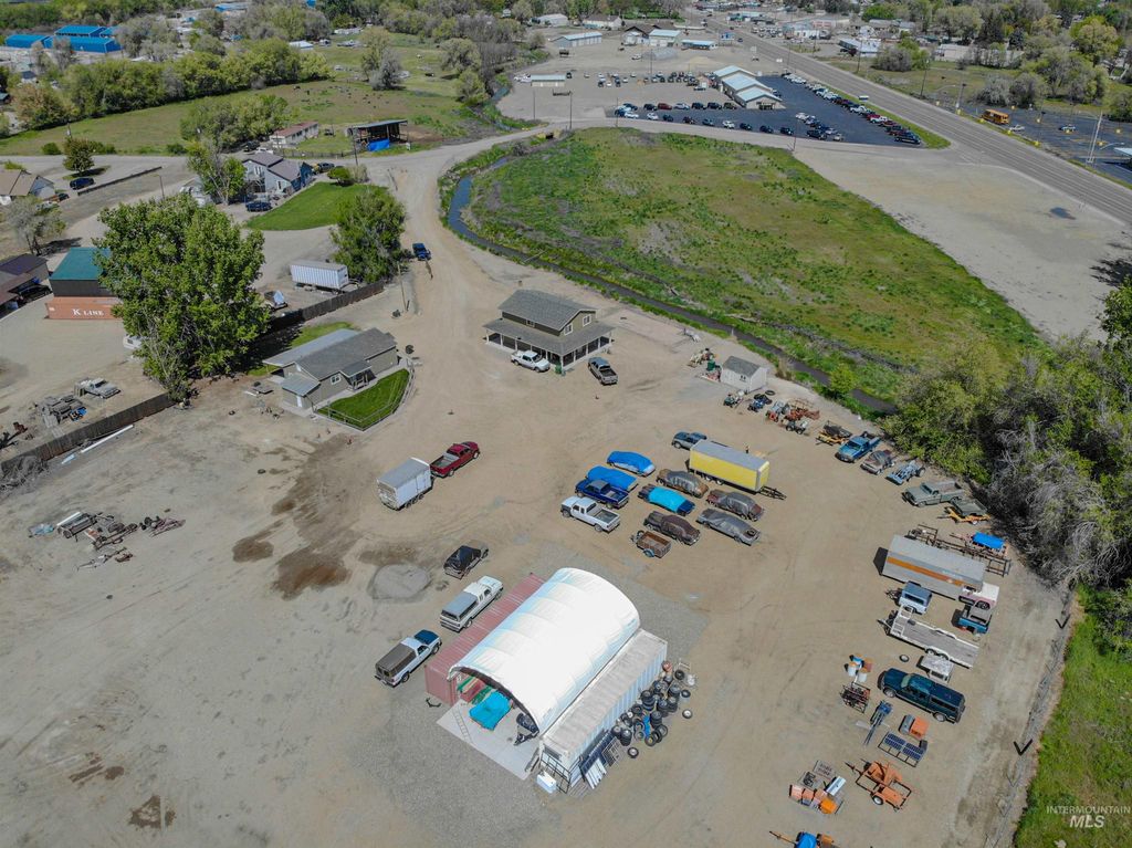 Photo of 1070 Dewitt Ave, Payette, ID 83661 (MLS # 98983550)